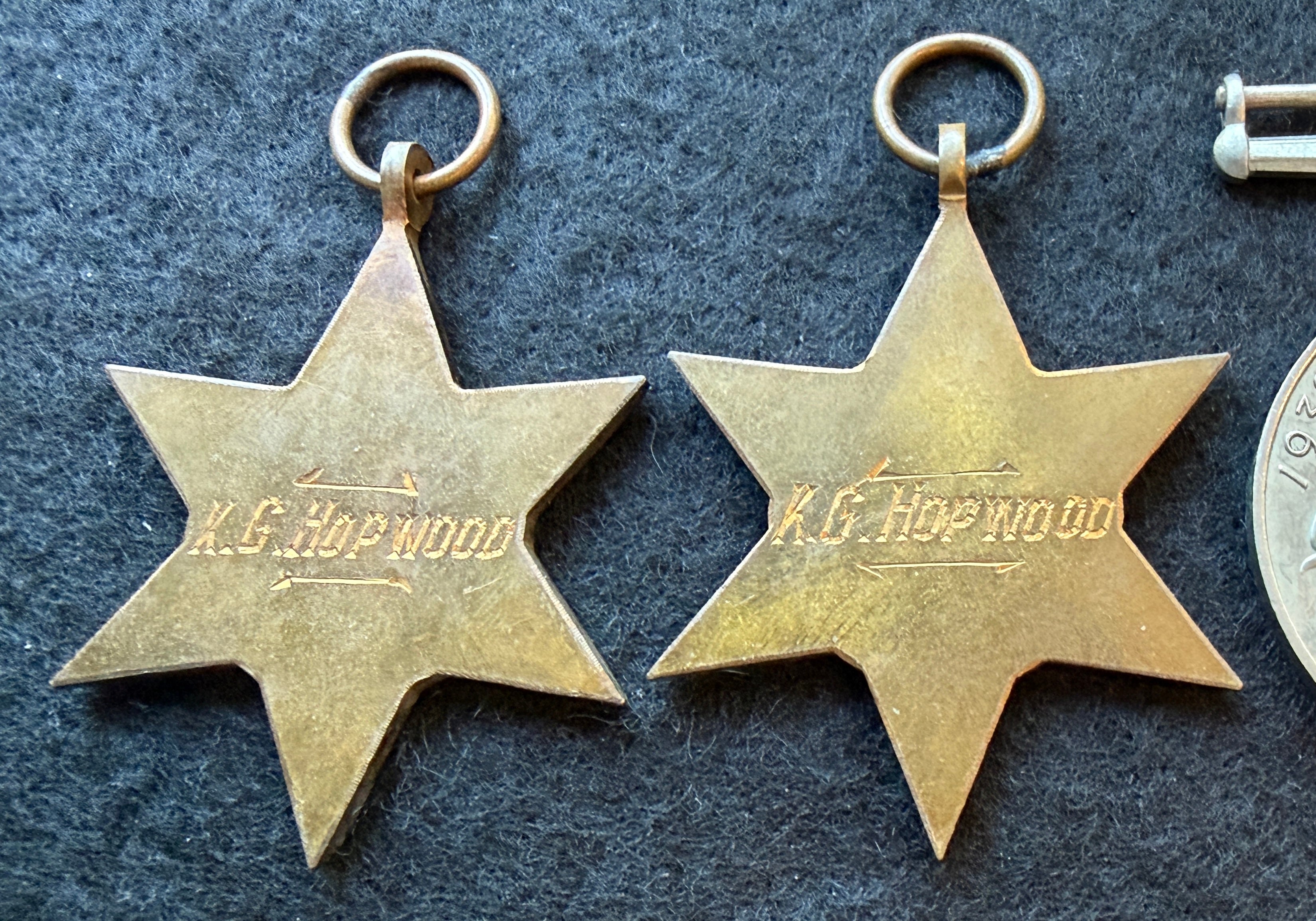 WW2 privately named medal group x 4 – 1939-1945 Star, Africa Star, Defence Medal & War Medal 1939-1945 – 2nd Lieutenant KENNETH GREER HOPWOOD – Lincolnshire Regiment