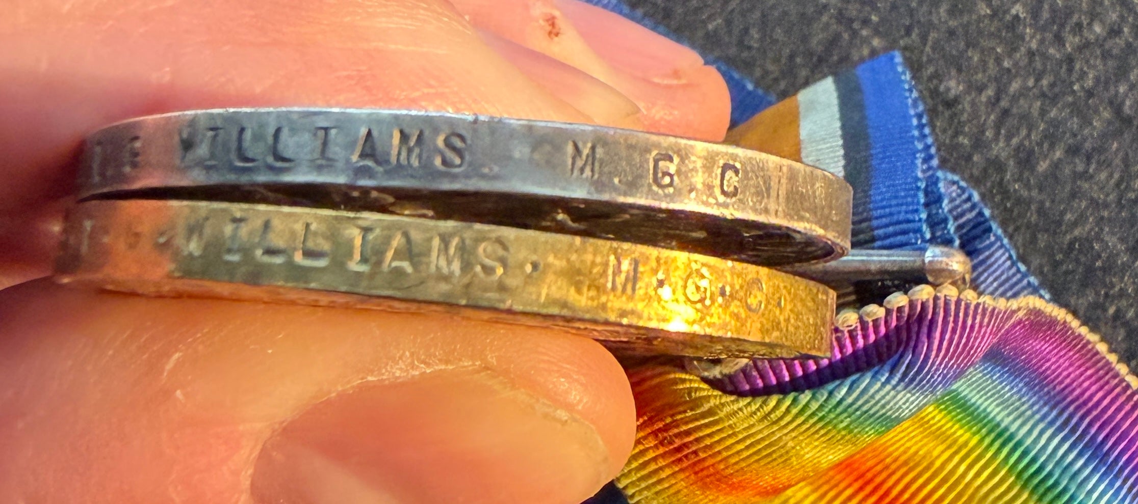 WW1 Medal Pair – British War Medal & Victory Medal – awarded to THOMAS GRUNDY WILLIAMS – Machine Gun Corps