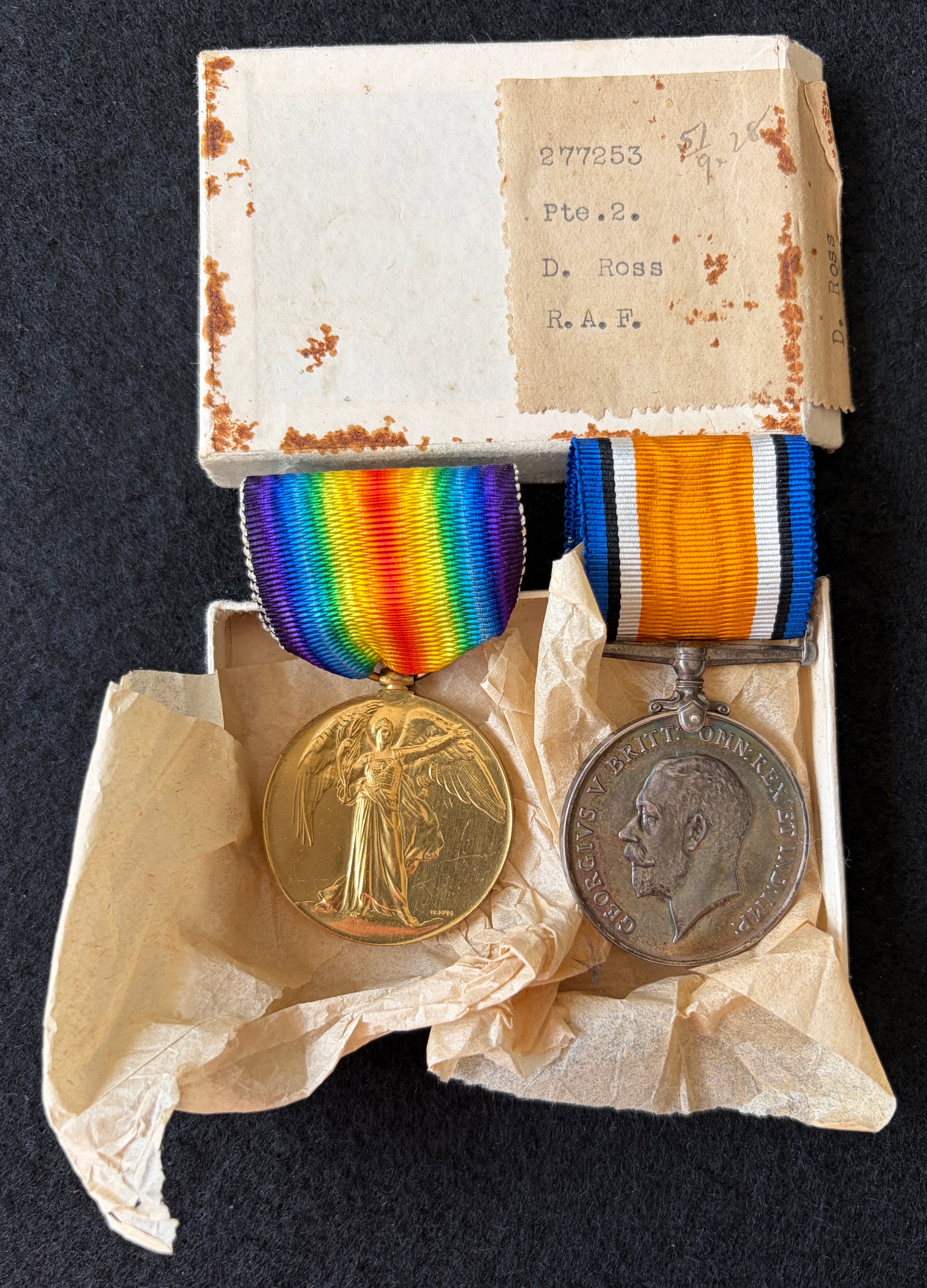 WW1 medal pair – British War Medal & Victory Medal – Awarded to Private 2nd Class DONALD ROSS of the Royal Air Force – complete with box of issue with recipient’s name