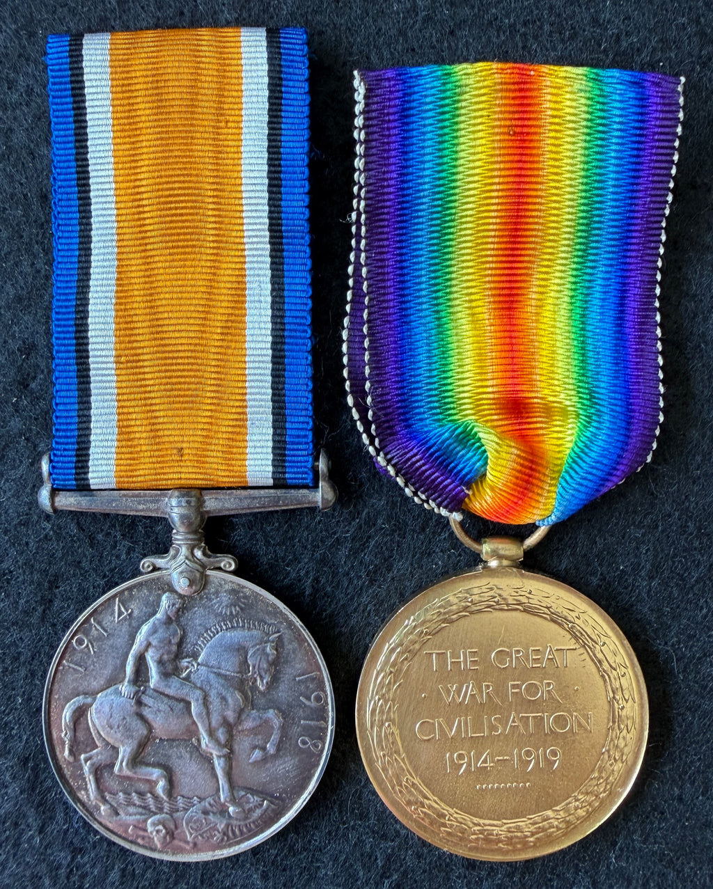 WW1 medal pair – British War Medal & Victory Medal – Awarded to Private 2nd Class DONALD ROSS of the Royal Air Force – complete with box of issue with recipient’s name